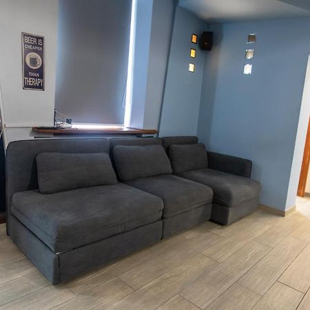 Stay In Pub Kamera Klub Apatment-City Center 류블랴나 외부 사진