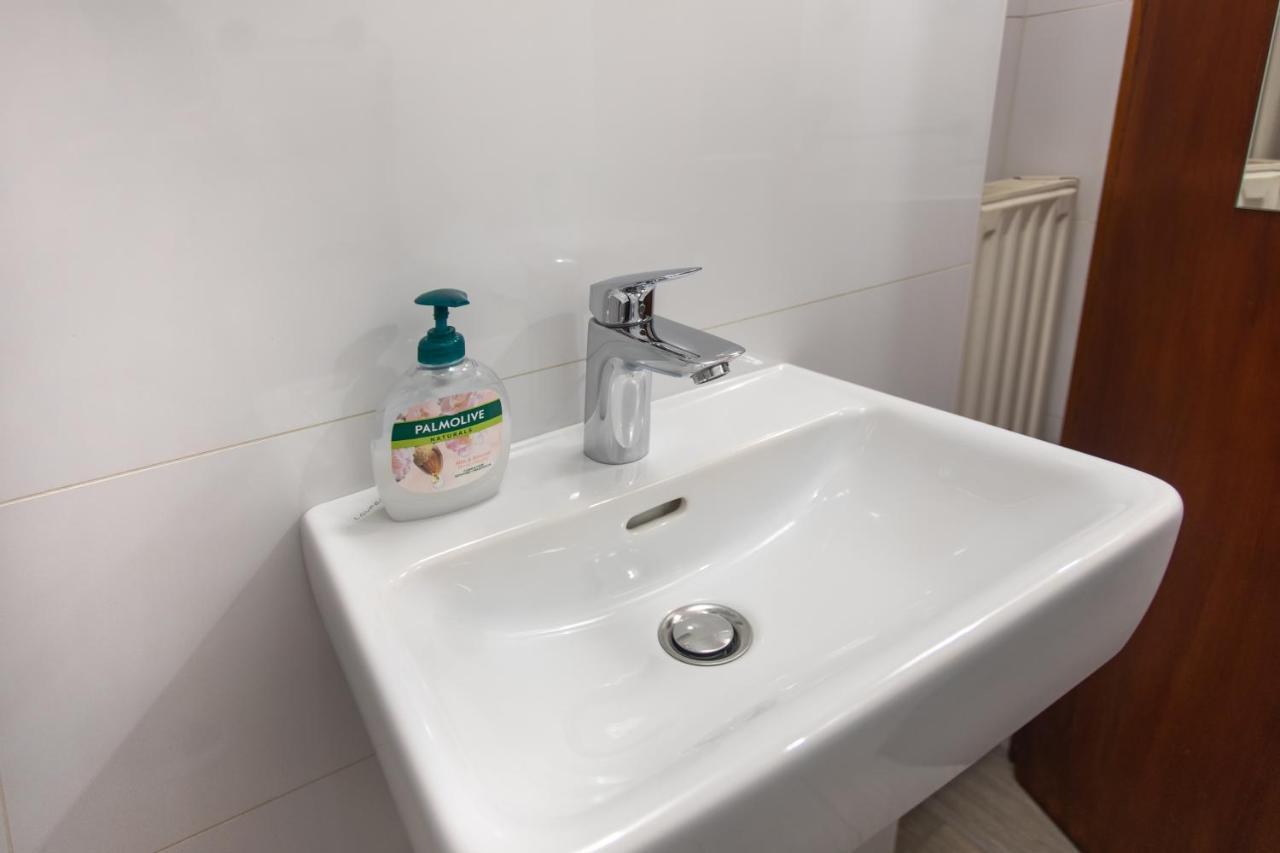 Stay In Pub Kamera Klub Apatment-City Center 류블랴나 외부 사진