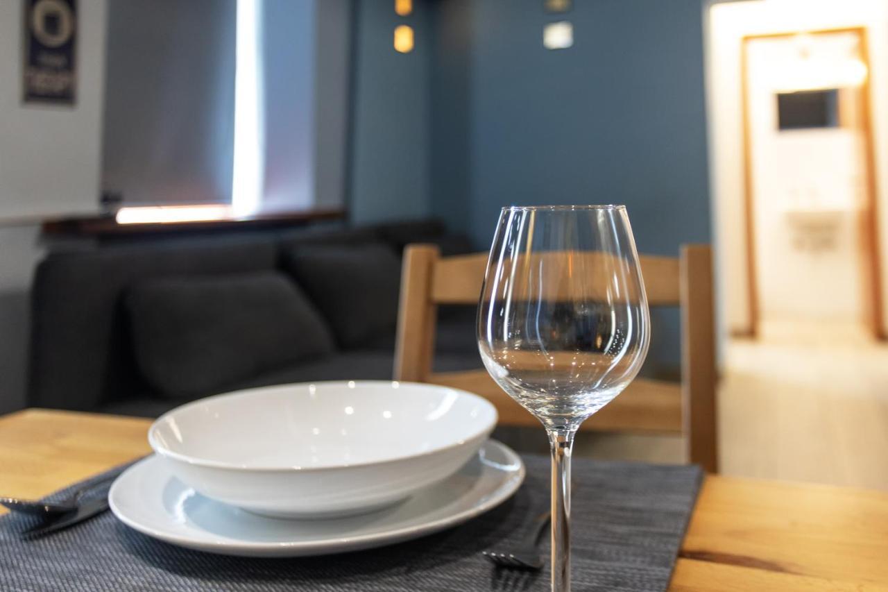 Stay In Pub Kamera Klub Apatment-City Center 류블랴나 외부 사진