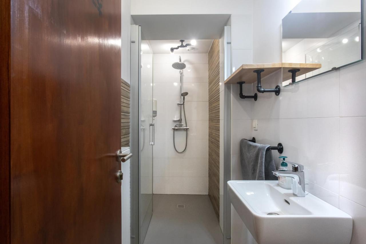 Stay In Pub Kamera Klub Apatment-City Center 류블랴나 외부 사진