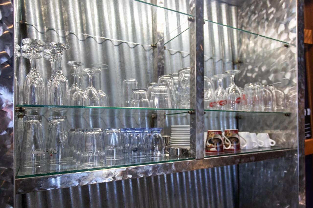 Stay In Pub Kamera Klub Apatment-City Center 류블랴나 외부 사진