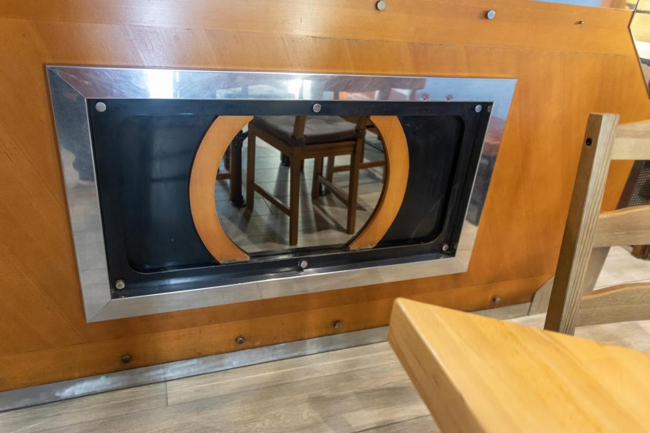 Stay In Pub Kamera Klub Apatment-City Center 류블랴나 외부 사진