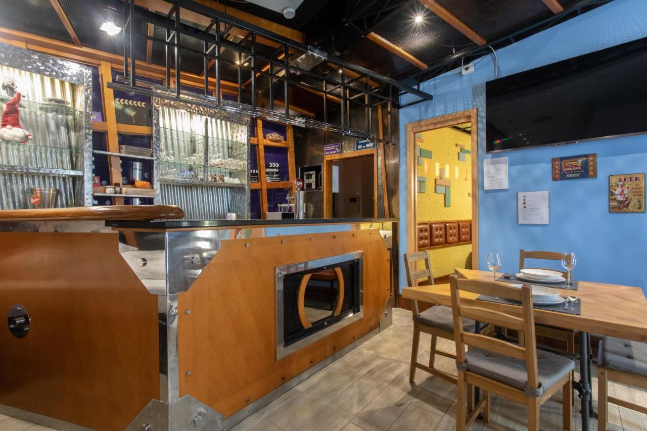 Stay In Pub Kamera Klub Apatment-City Center 류블랴나 외부 사진